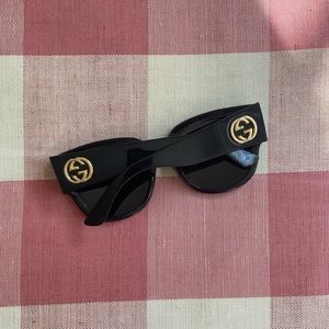 Vintage Gucci large black logo sunglasses